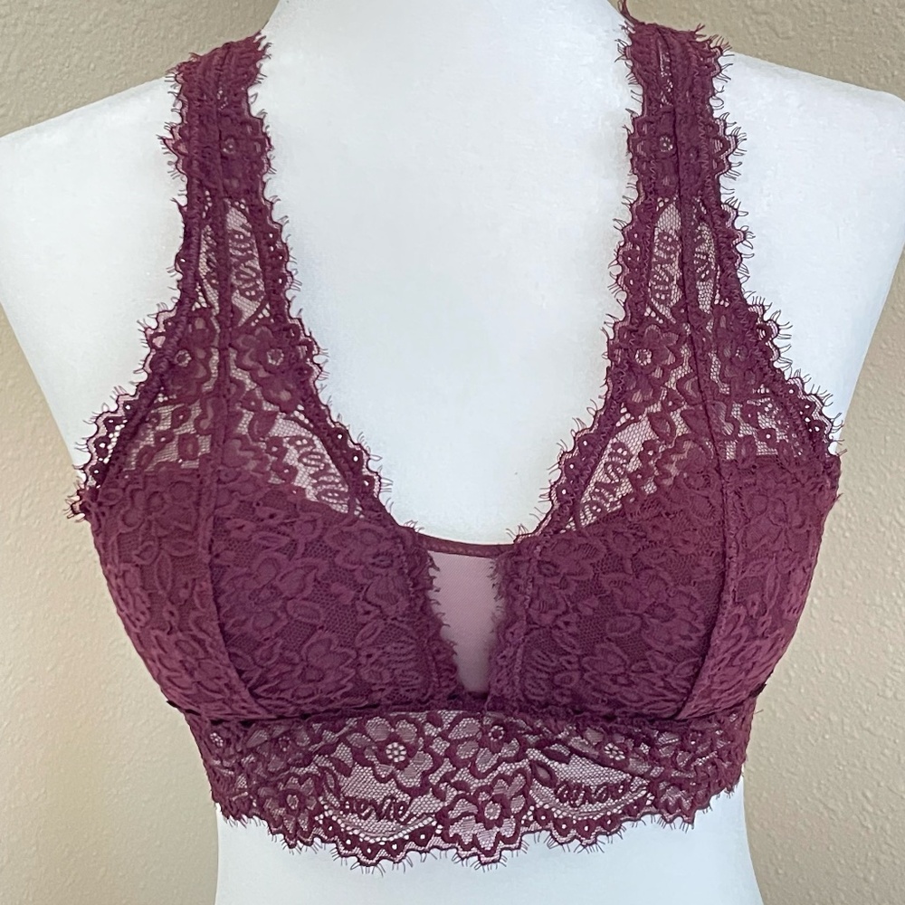 Aerie Maroon Floral Eyelash Lace Padded Bralette Romantic Valentine's Day